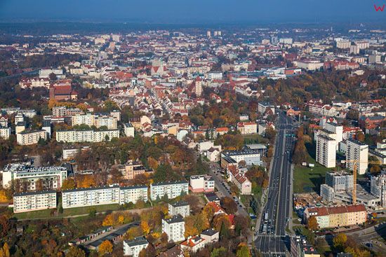Olsztyn, panorama na Aleje Warszawska od strony S. EU, PL, Warm-Maz. LOTNICZE.